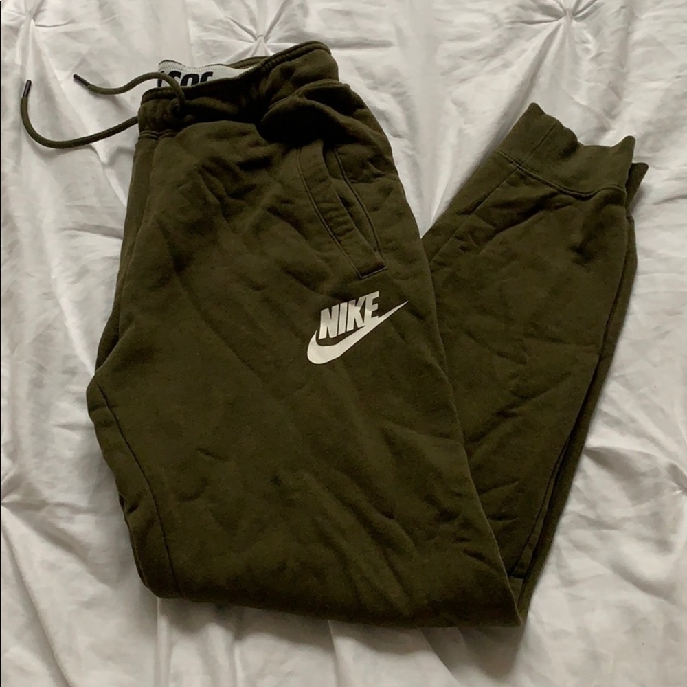 Xs Nike sweat pants